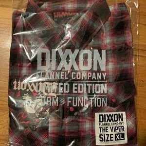 BNIB NEVER OPENED XL DIXXON FLANNEL CO. “The Viper”